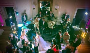 Live wedding band at Hedsor House, Buckinghamshire